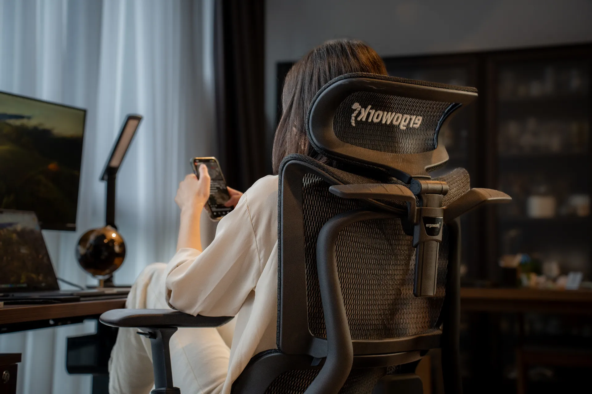 Ergoworks: Truly Perfect Chair